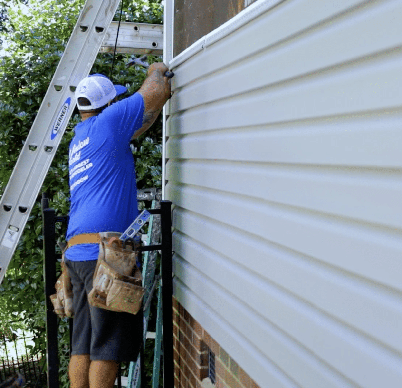 Siding Installation in Houston, TX | Vinyl Siding Installers Near You